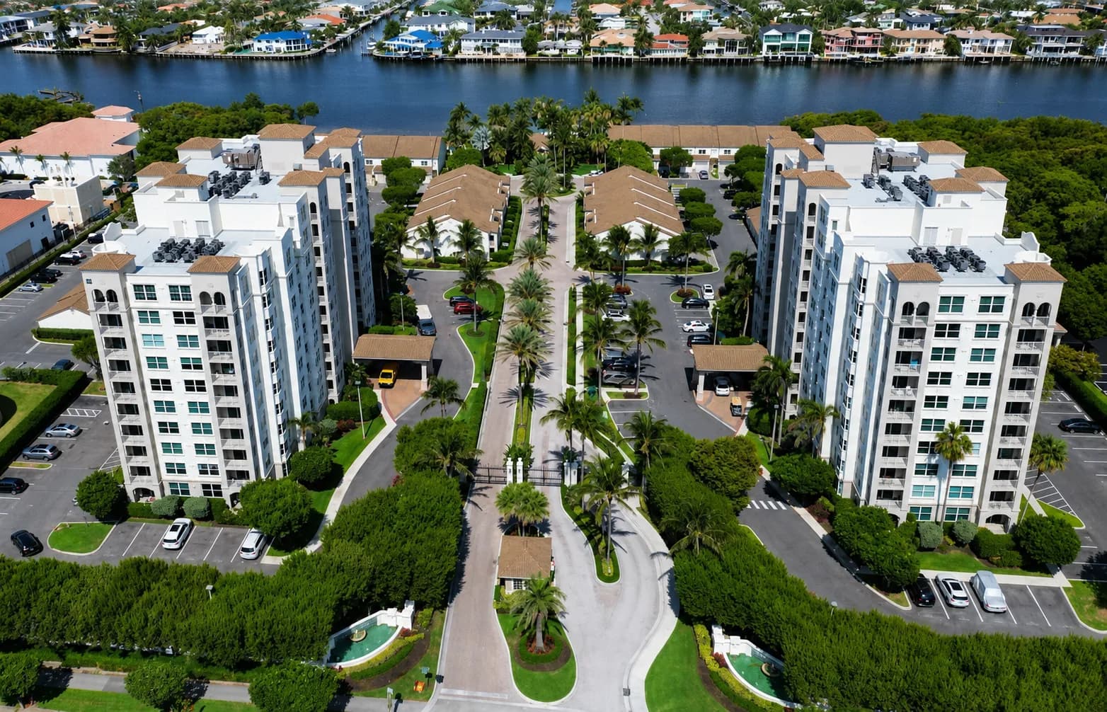 EcoSmart Construct flat roof commercial project south florida